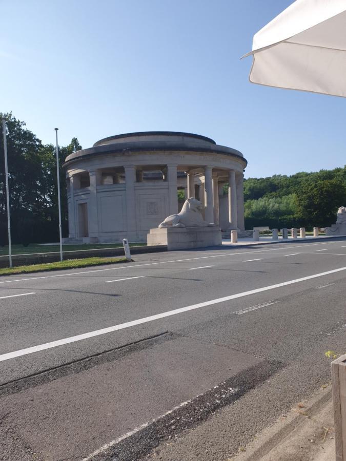 Le Gite Du Mont De La Hutte Ploegsteert Ngoại thất bức ảnh